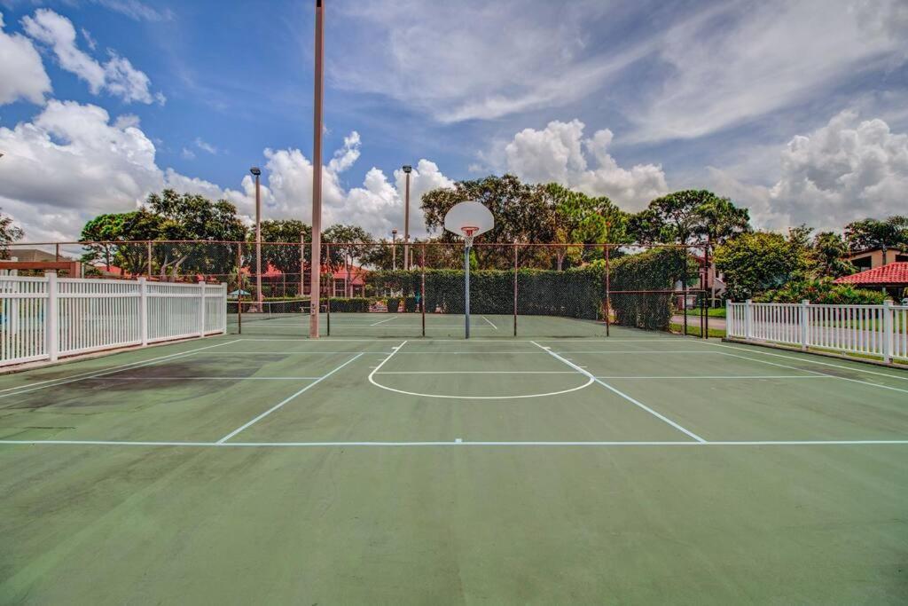 Apartamento Minutes To Anna Maria Island Bradenton Exterior foto